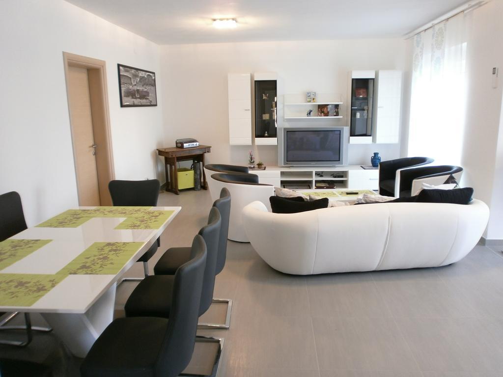 Apartments Bora Лижнян Номер фото