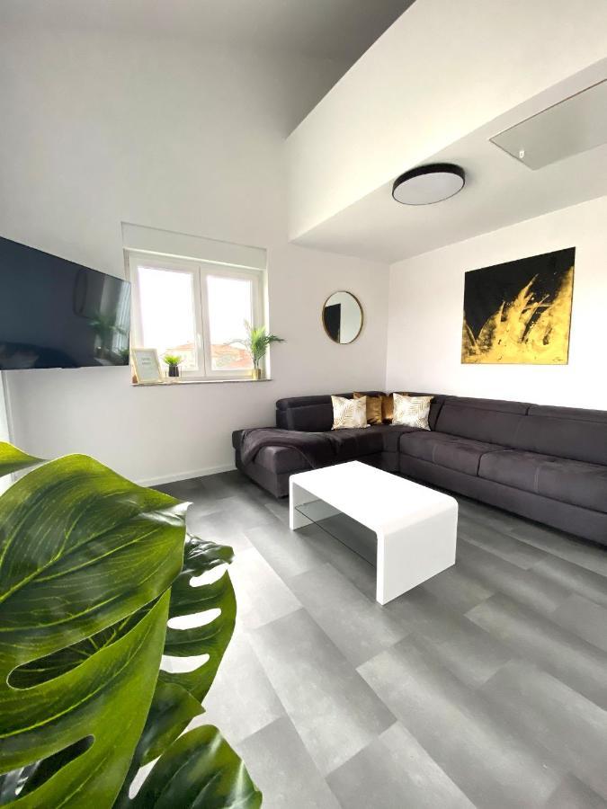 Apartments Bora Лижнян Экстерьер фото